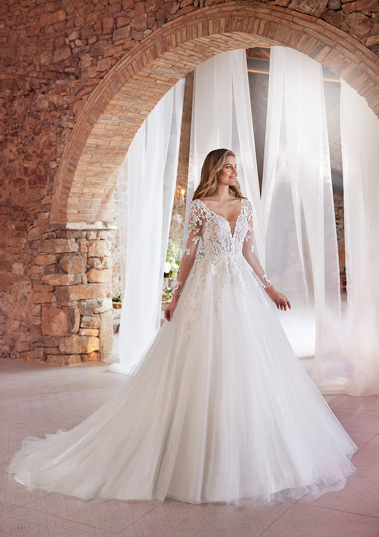 Robe de mariée Maya - White One Collection 2023