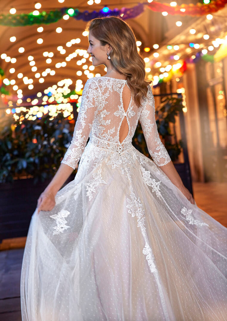 Robe de mariée Lumière - White One Collection 2023