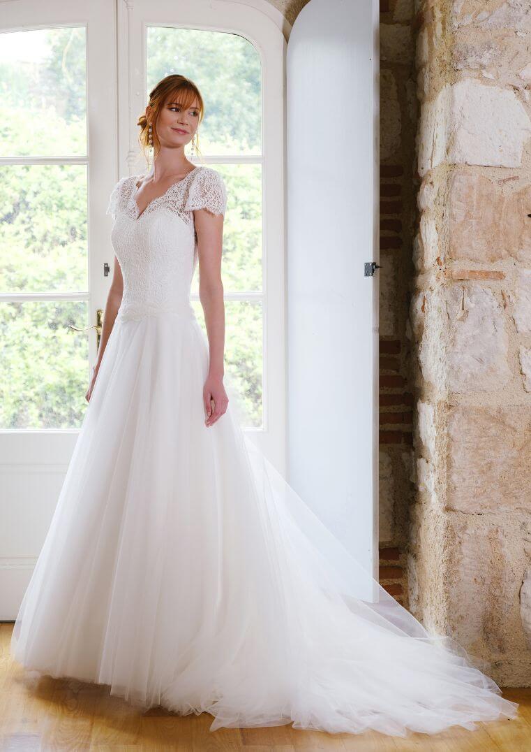 Robe de mariée Typique - Créations Bochet Collection 2023